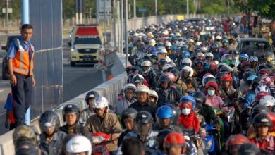 Photo of Masuk Zona Merah Corona, Pelintas Suramadu Diperiksa Ketat