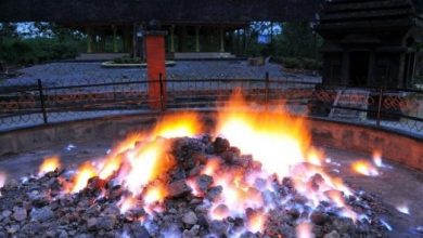 Photo of Ngalab Berkah di Api Tak Kunjung Padam