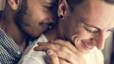 Photo of Sedang Mandi Bersama, Belasan Gay Digrebek di Pemandian Air Panas