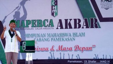 Photo of Empat Pasien Corona Sembuh, Wabup Pamekasan: Masyarakat Patuhi Anjuran Pemerintah