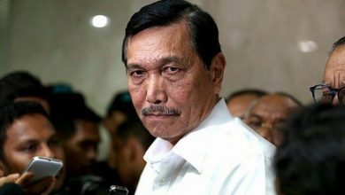 Photo of Mayoritas Menyebut Luhut tak Berani Debat Lawan Rizal Ramli