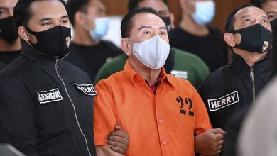 Photo of Djoko Tjandra Akui Suap untuk Cek Status DPO Sebesar Rp 25 M
