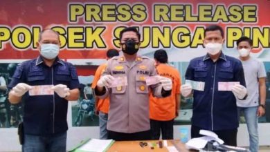 Photo of Polisi Ringkus Pengedar Uang Palsu di Samarinda