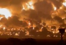 Photo of Arjuno-Welirang Terbakar, Jalur Pendakian Ditutup Total dan Evakuasi Pendaki Digelar Malam Hari