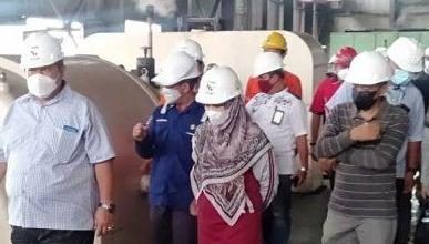 Photo of Juniarsih Pantau Langsung PLTU untuk Pastikan Pasokan Listrik Ramadhan Aman