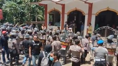 Photo of Amnesti Internasional: Terjadi Intimidasi di Wadas, Fadli Zon Sebut Aparat Represif