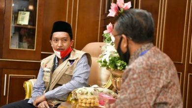 Photo of Palsukan Tandatangan JK, Arief Rosyid Dipecat dari DMI