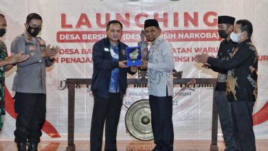 Photo of Plt Bupati Lantik 11 Kader Desa Bersih Narkoba