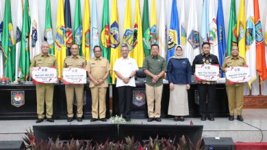 Photo of Kemendagri Bersama Kemenkeu Beri Penghargaan Insentif Fiskal kepada 50 Daerah