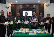 Photo of Satgas Pamtas Yonarhanud 1/PBC/1 Kostrad Gagalkan Penyelundupan Puluhan Kilo Narkoba