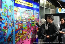 Photo of Peringati Hari Anak Nasional 2026, Menkomdigi Resmikan Deklarasi Sekolah Cakap Digital dan Wajibkan Platform Ramah Anak
