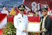 Photo of Disdikpora PPU Sabet Penghargaan Zona Hijau Ombudsman RI di Momentum HUT Kemerdekaan ke-81