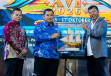 Photo of Sinergi Perdagangan dan Pertanian, Pemkab PPU dan Bulukumba Jalin Kerja Sama Strategis di Festival Pinisi 2026