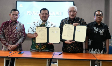 Photo of Tingkatkan Profesionalisme ASN di Beranda IKN, Pemkab PPU Resmi Perpanjang Kerja Sama Strategis dengan Universitas Fajar