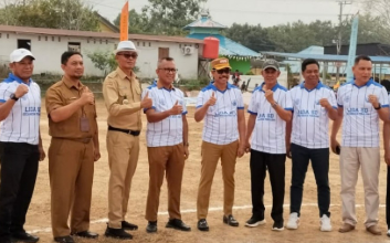Photo of Buka Liga SD Cup Ke-6, Wabup Abdul Waris Muin dan Plt Kadisdikpora PPU Tekankan Pembinaan Atlet Sejak Dini
